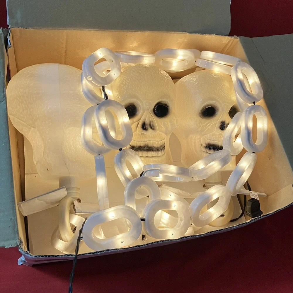 GBE Inc Skull Chain Link String Lights Hanging Halloween Skeleton